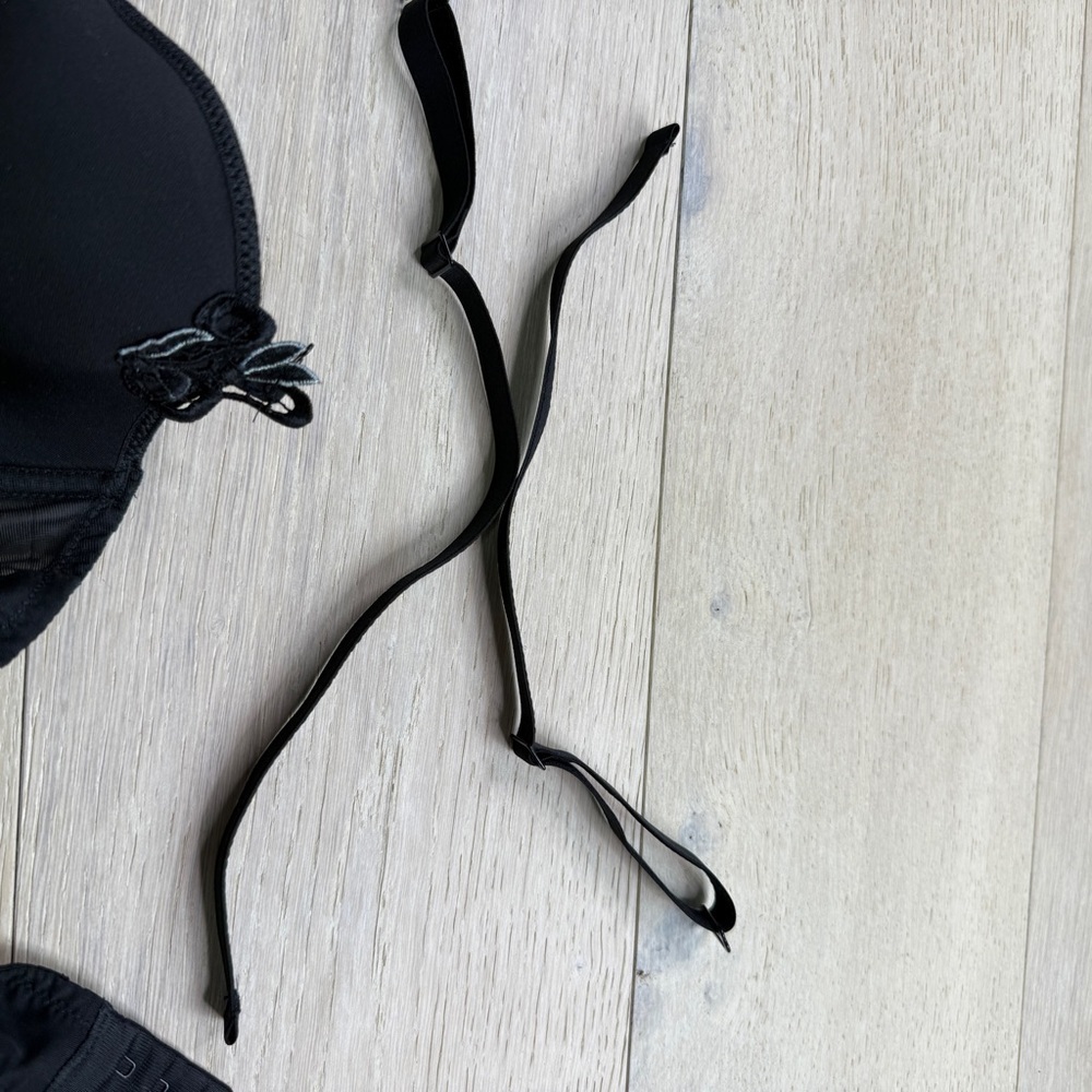 Simon Perele Black Lace Strapless Bra - Picture 7 of 7